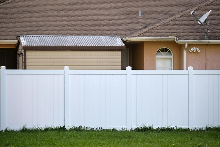 Common Applications Of Pvc Fencing For Homes And Businesses Uniondale, NY Common Applications Of Pvc Fencing For Homes And Businesses Uniondale, NY