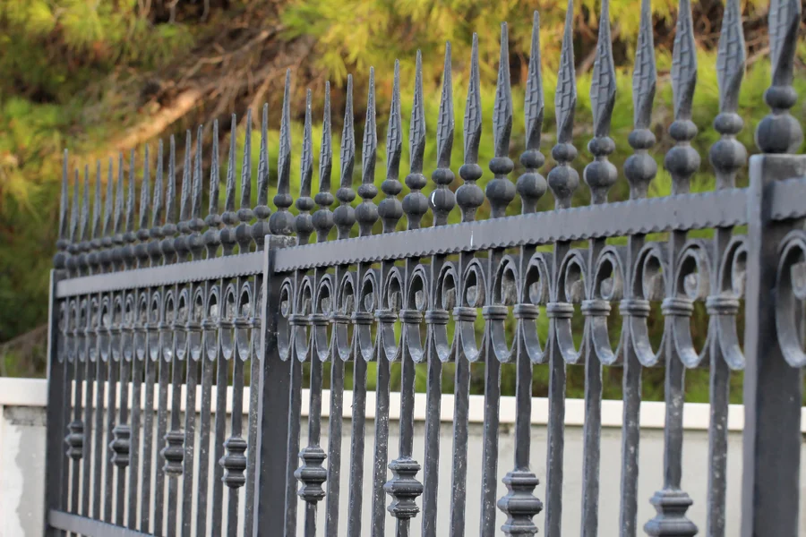 Comparing Aluminum Fencing Styles For Your Outdoor Space in Uniondale, NY Comparing Aluminum Fencing Styles For Your Outdoor Space in Uniondale, NY