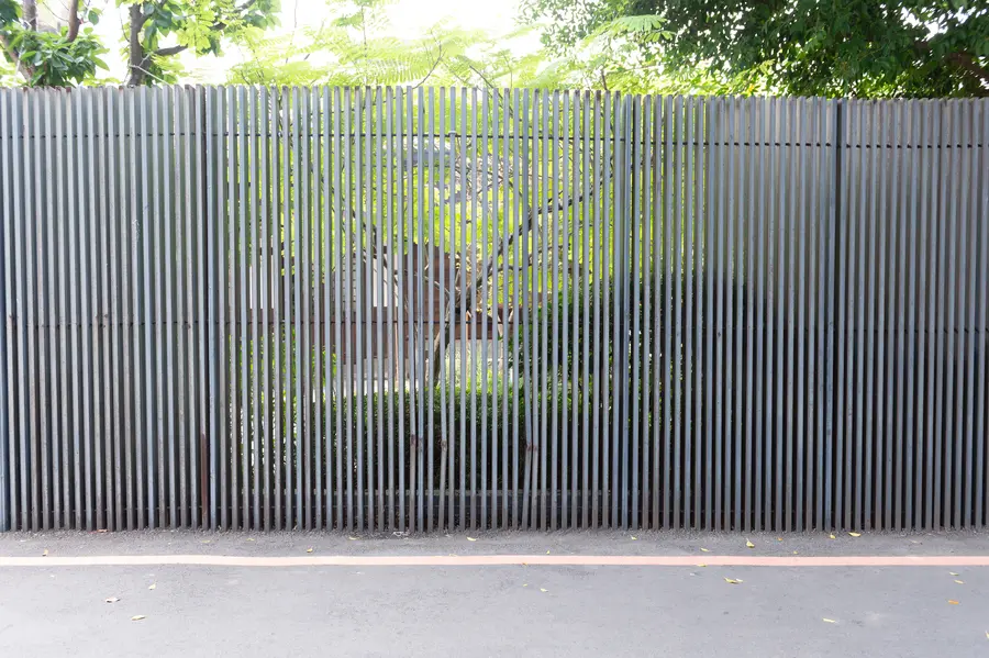 Customizing Aluminum Fencing For Unique Property Needs in Uniondale, NY Customizing Aluminum Fencing For Unique Property Needs in Uniondale, NY
